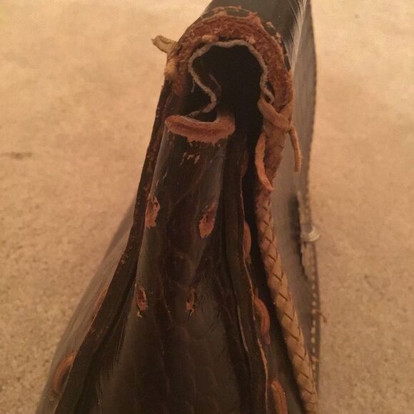 Vintage Hand Tooled Brown Leather Shoulder Handbag Purse- READ all - Picture 6 of 6